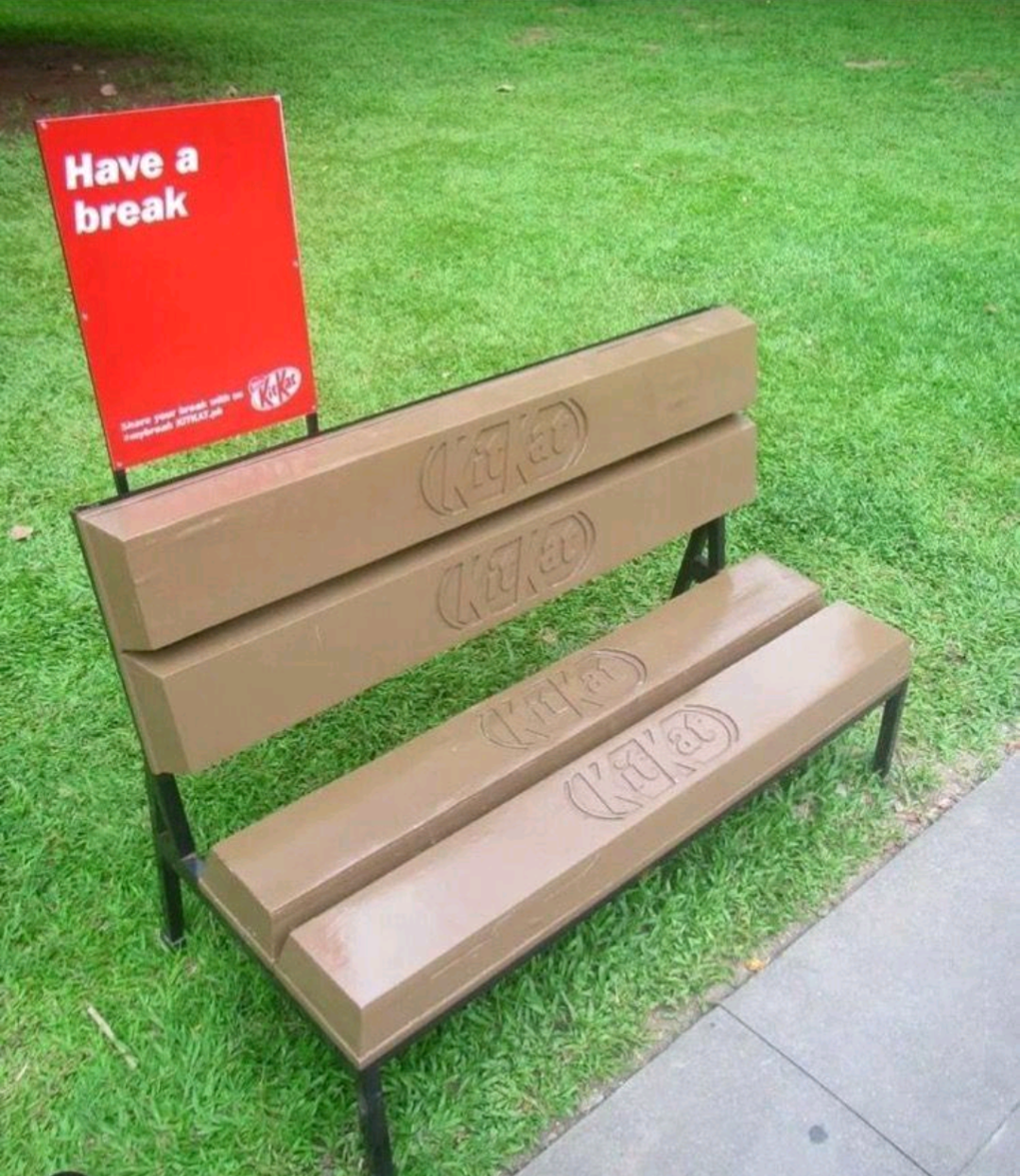 creative kit kat ad example